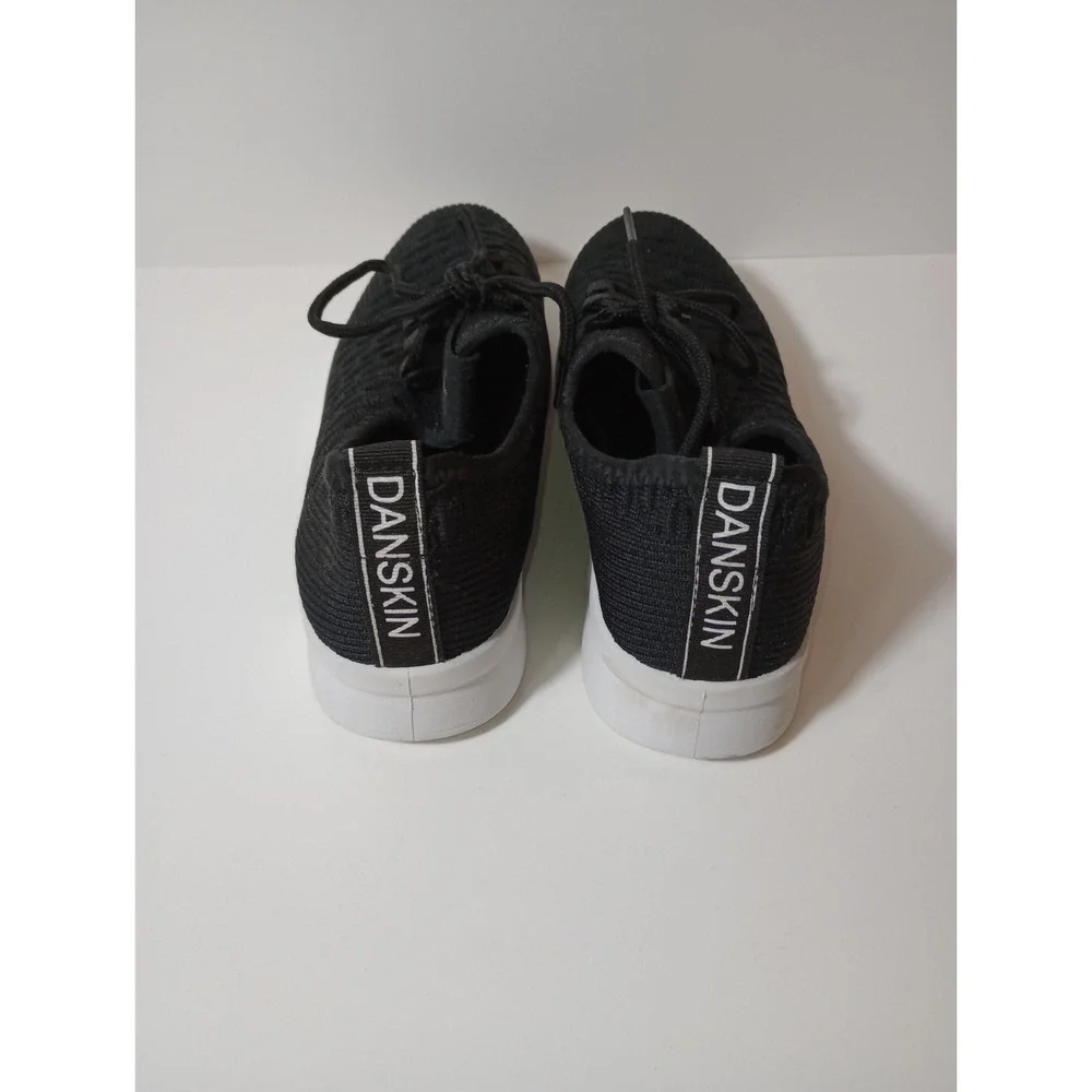 Danskin Womens Size 8 Sneakers Free Woman Flexible Knit Comfort Black Shoes